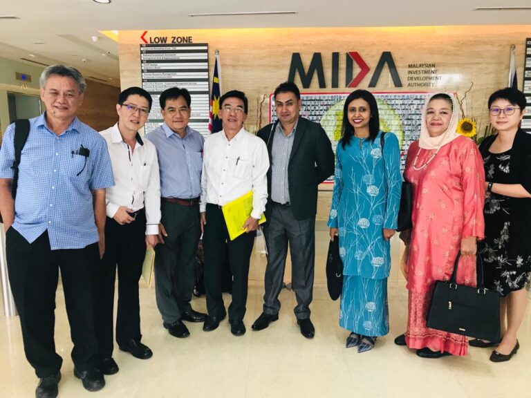 WhatsApp-Image-2018-12-12-at-9.38